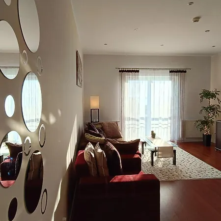 Sea&lake View ميلنو