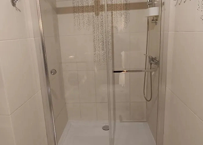 Sea&lake View ميلنو